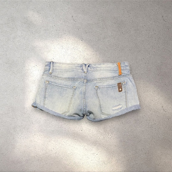 Roxy Mid Rise Micro Denim Shorts - Picture 1 of 4